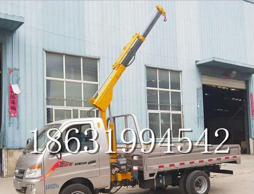 临沧市随车吊机包安装汽车液压吊臂那里有装卸货物随车吊随车吊机车载吊机